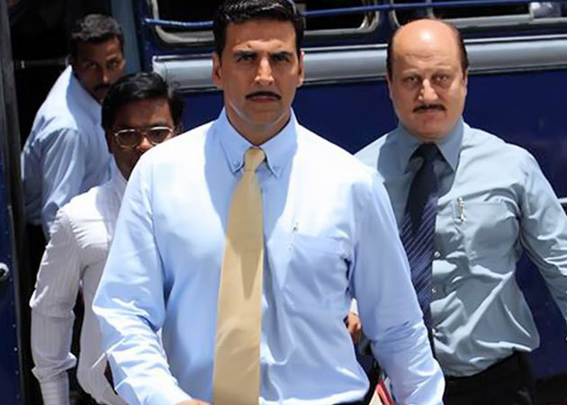 CBI wants to review Akshay Kumar's <i>Special Chabbis</i>