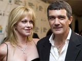 Antonio Banderas making love story with wife