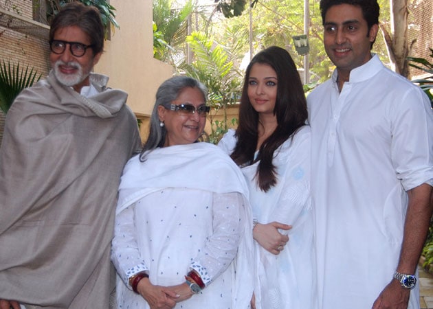Bachchans raise Rs 25 lakhs for charity
