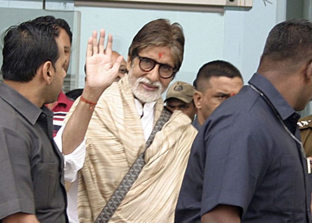 Amitabh Bachchan concerned over slow growth in rural India