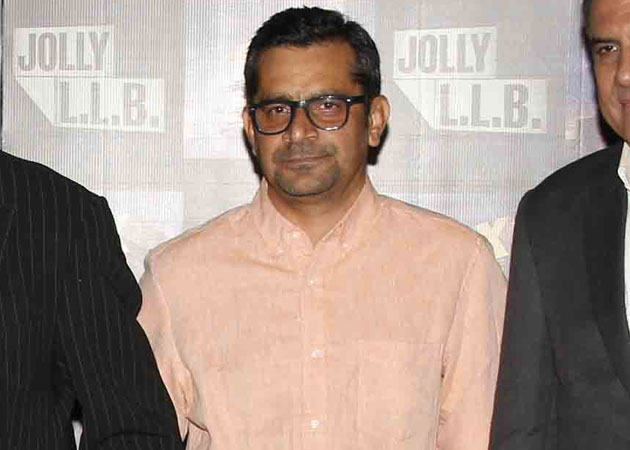 <i>Jolly LLB</i> director Subhash Kapoor gets a film with Rajkumar Hirani