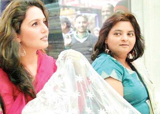 Huma Qureshi goes shopping in Lucknow