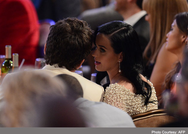 Katy Perry all over John Mayer at pre-Grammy Awards bash