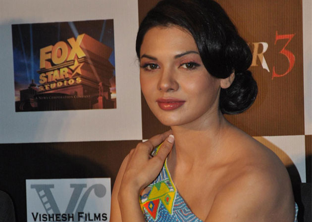 Sara Loren a born star: Mahesh Bhatt 