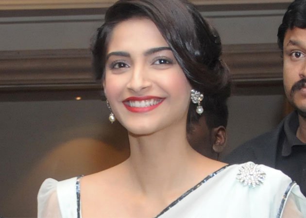 Sonam Kapoor to play lawyer in Yash Raj Films' untitled film