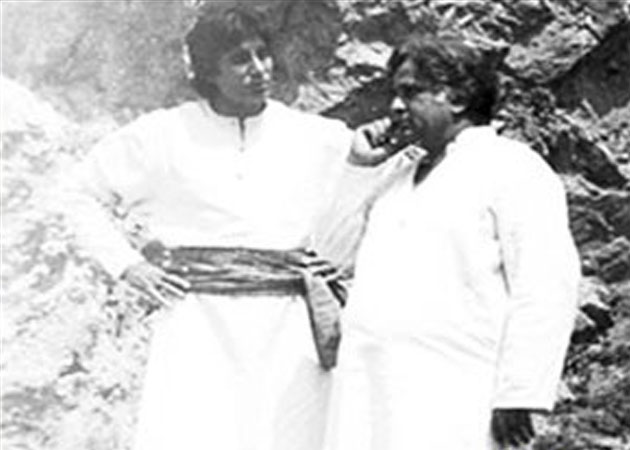 Amitabh Bachchan has a funny story about Shashi Kapoor and his 'stick of discipline'