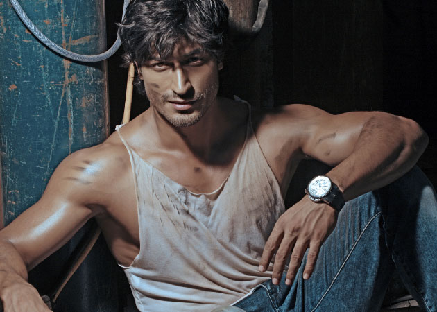 Vidyut Jamwal would love to host <I>Fear Factor: Khatron Ke Khiladi</i>