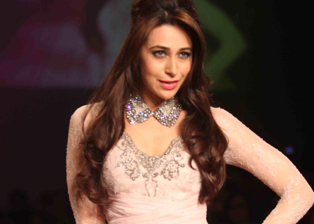 Lakme Fashion Week: Karisma Kapur adds elegance to Shehla Khan show