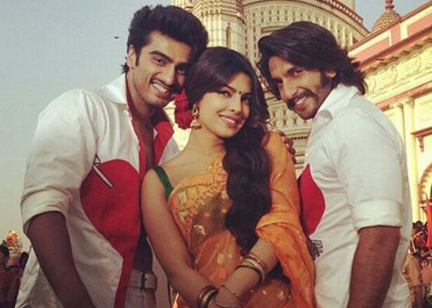 Priyanka Chopra is the <I>Gundi</i> on sets, say co-stars