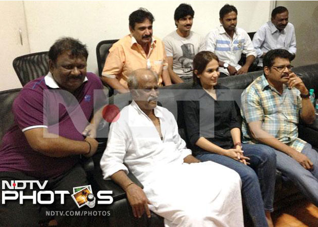 Rajinikanth watches edited copy of <i>Kochadaiyaan</i>