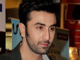 Ranbir Kapoor comes to the rescue of injured make-up man on set