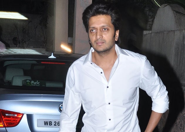 Riteish Deshmukh ready to make his TV debut with India's Dancing Superstar