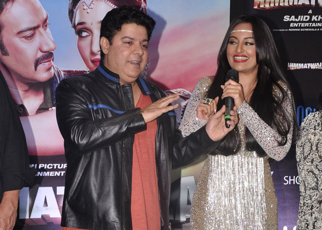 Sajid Khan teaches Sonakshi Sinha how to moonwalk