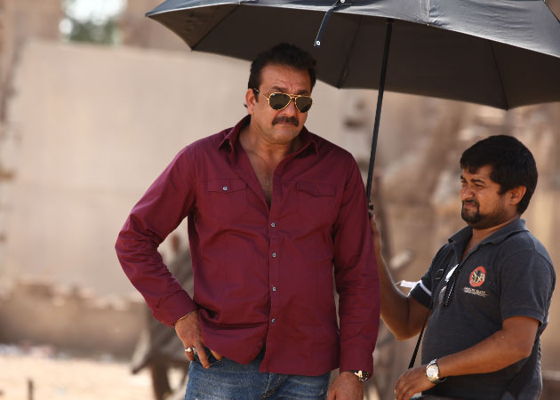 Sanjay Dutt, true professional, is completing <i>Policegiri</i>: Producer