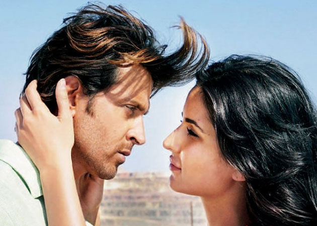 Hrithik Roshan, Katrina Kaif to begin shooting <I>Bang Bang</I>