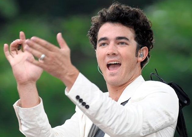 Kevin Jonas' 4 am tantrums