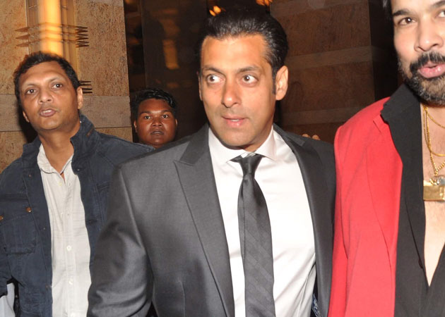 Salman Khan's <i>Mental</i> not releasing in November