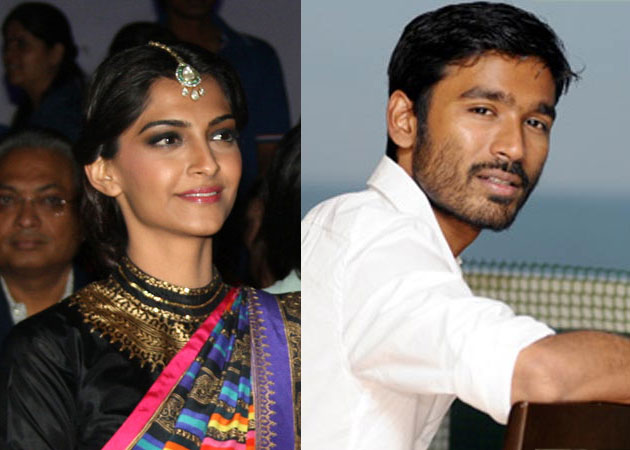 Sonam Kapoor:  I am a novice in front of Dhanush