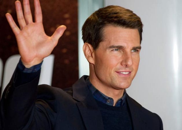 Tom Cruise knows how to make the perfect Cocktail now