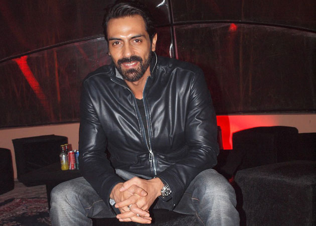 Arjun Rampal to sport a rugged look in <i>D-Day</i>
