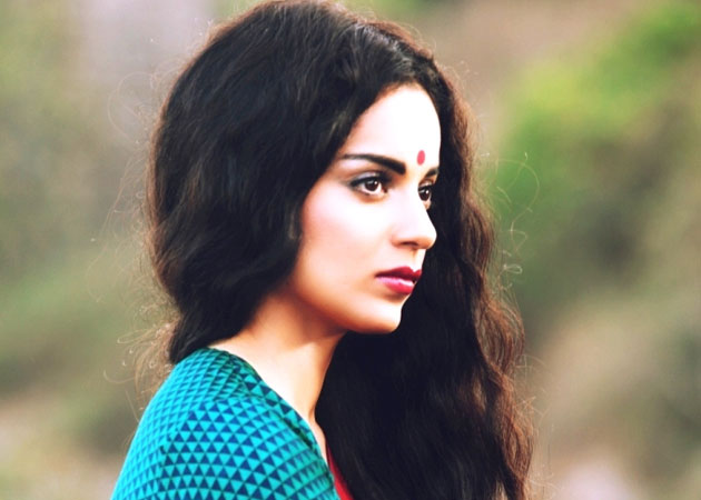 Kangana Ranaut excels in playing the gangster's moll