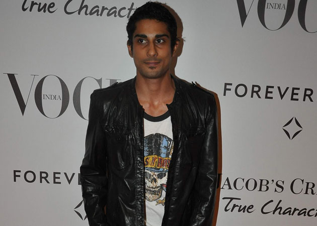 Prateik Babbar's co-star Amy renamed for <i>Issaq</i>