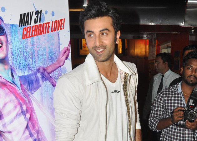 Ranbir Kapoor detained, fined Rs 60,000 for customs duty evasion at Mumbai airport