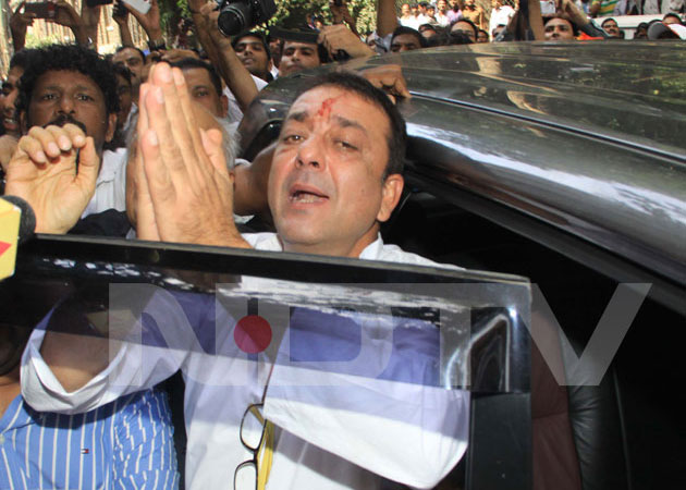 Sanjay Dutt is <i>qaidi</i> number 16656 at Pune's Yerwada jail