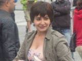 Revealed: Anushka Sharma goes short for Aamir Khan