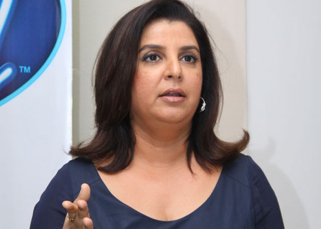 Farah Khan returns home from hospital, relieved
