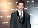Hrithik Roshan to devote a month to promote <i>Krrish 3</i>