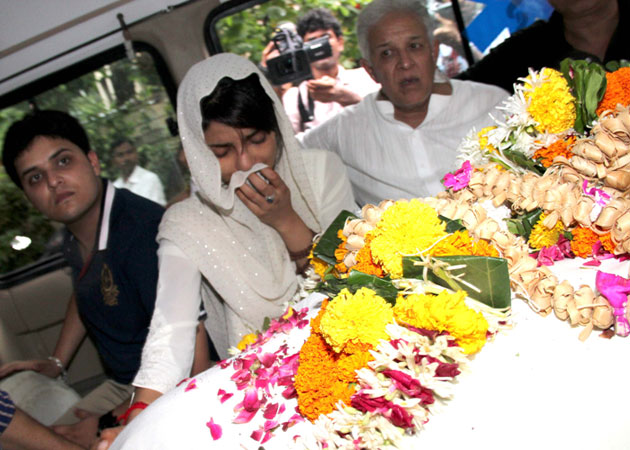 Priyanka Chopra's father cremated