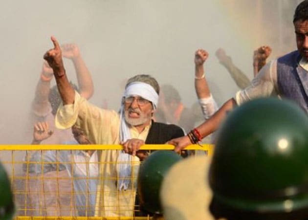 Satyagraha not about Anna Hazare, Arvind Kejriwal: Prakash Jha 