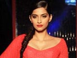 Sonam Kapoor a natural actress, doesn't use glycerine to cry