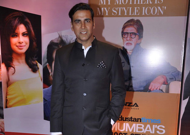 Akshay Kumar hopes for Rs 100 cr hat-trick with <i>Once Upon A Time In Mumbai Dobaara</i> 