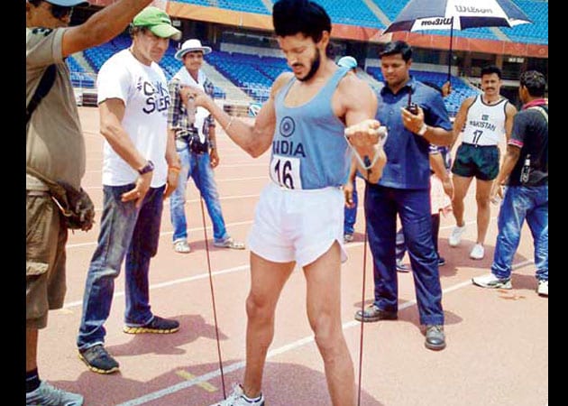 Meet the man behind Farhan Akhtar's amazing physique in Bhaag Milkha Bhaag
