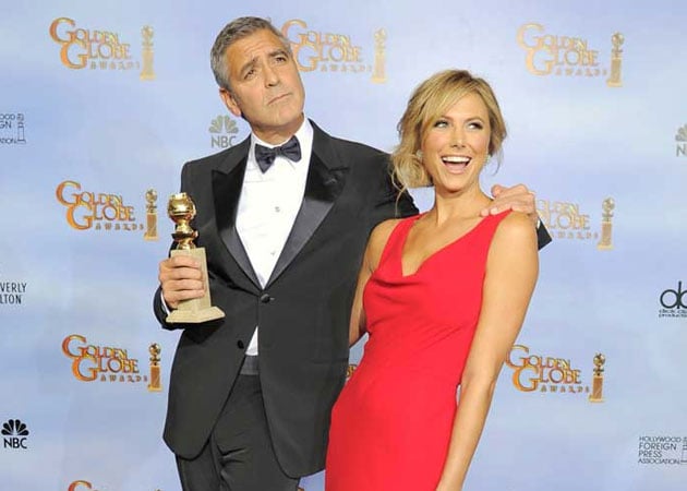 George Clooney, Stacy Keibler broke up over phone?