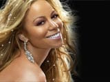 Mariah Carey dislocates shoulder, hospitalised