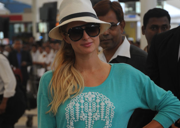 Be less trusting, suggests Paris Hilton