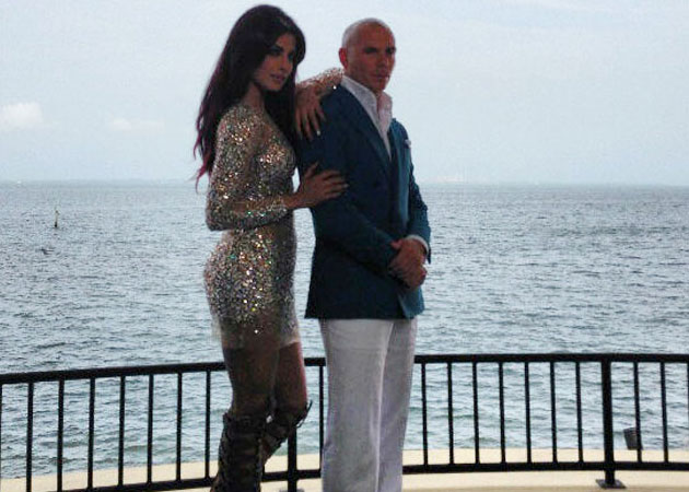 Priyanka Chopra goes <i>Exotic</i> with <I>Bheegi Billi</I>