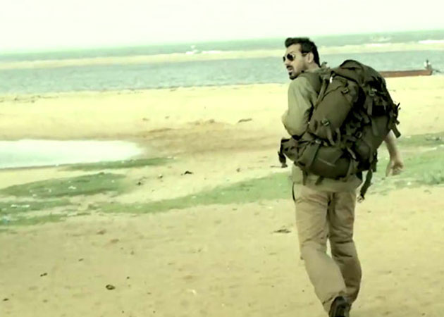 Today's big releases: <I>Madras Cafe</i>, <I>JOBS</i>