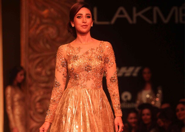 Karisma Kapur dazzles in gold at Lakme Fashion Week  