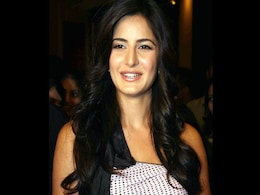 Katrina Kaif jets to London for sister's wedding Katrina Kaif jets to London for sister's wedding