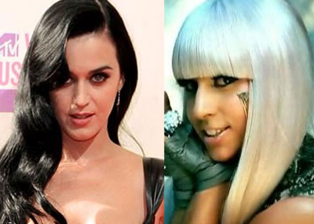 Katy Perry's <i>Roar</i> expected to outsell Lady Gaga's <i>Applause</i>