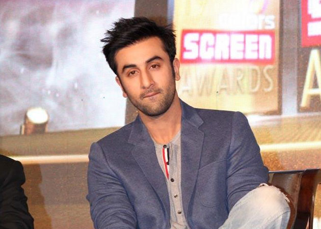 Ranbir Kapoor learns bhangra for <i>Besharam</i>