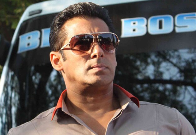 Salman Khan gets UK visa on second try Salman Khan gets UK visa on second try