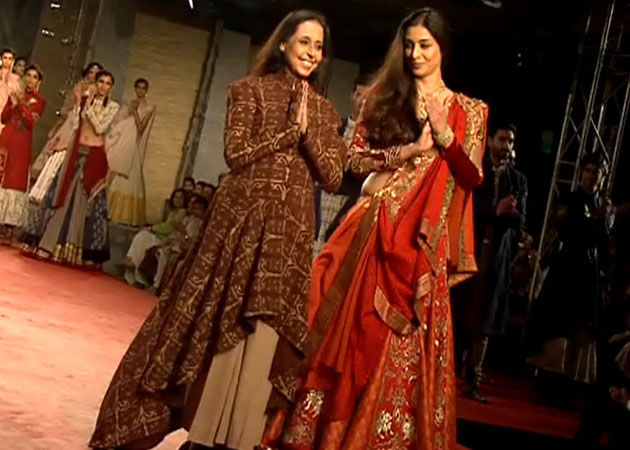 Tabu takes to Couture Week ramp as Draupadi