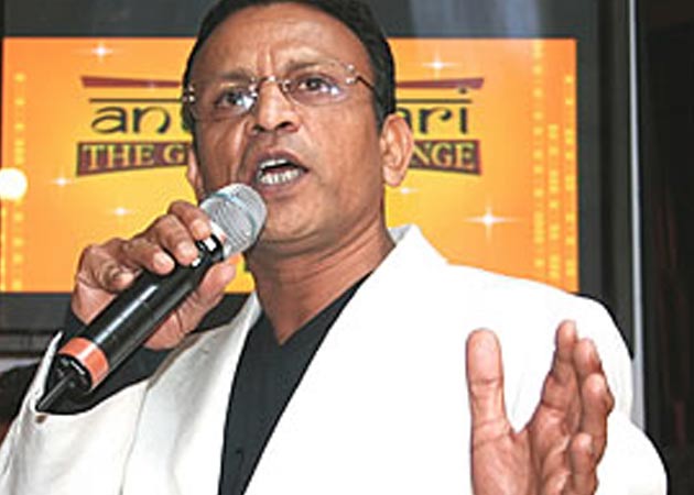 Annu Kapoor gears up for satire <I>Muavza</i>