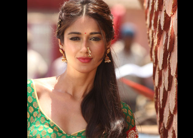 Styling Ileana D'Cruz for <I>Phata Poster Nikhla Hero</I> song was fun: Designers