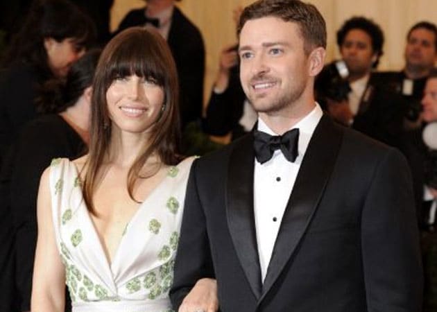 Jessica Biel takes Justin Timberlake's name